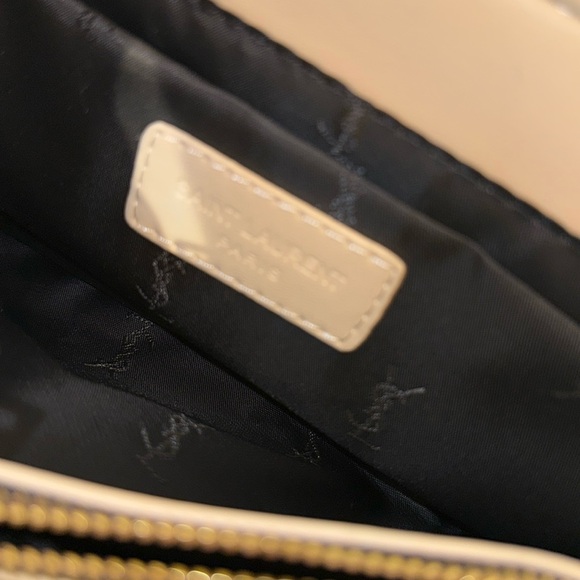 Yves Saint Laurent Cream Quilted Bag - Picture 11 of 17